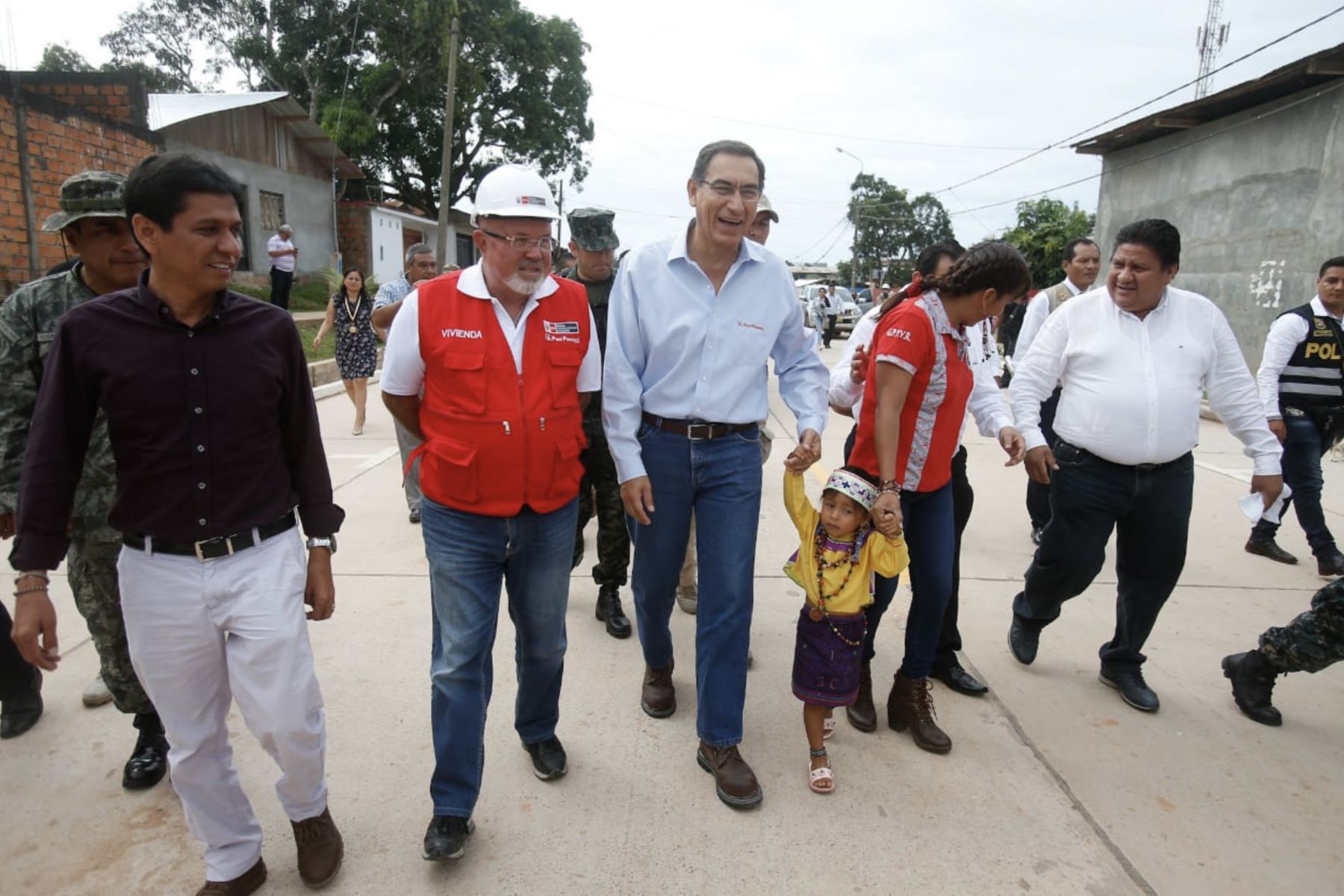 El presidente Martín Vizcarra inaugura proyecto de agua potable y alcantarillado en distrito de Manantay, en Ucayali. ANDINA/MVCS