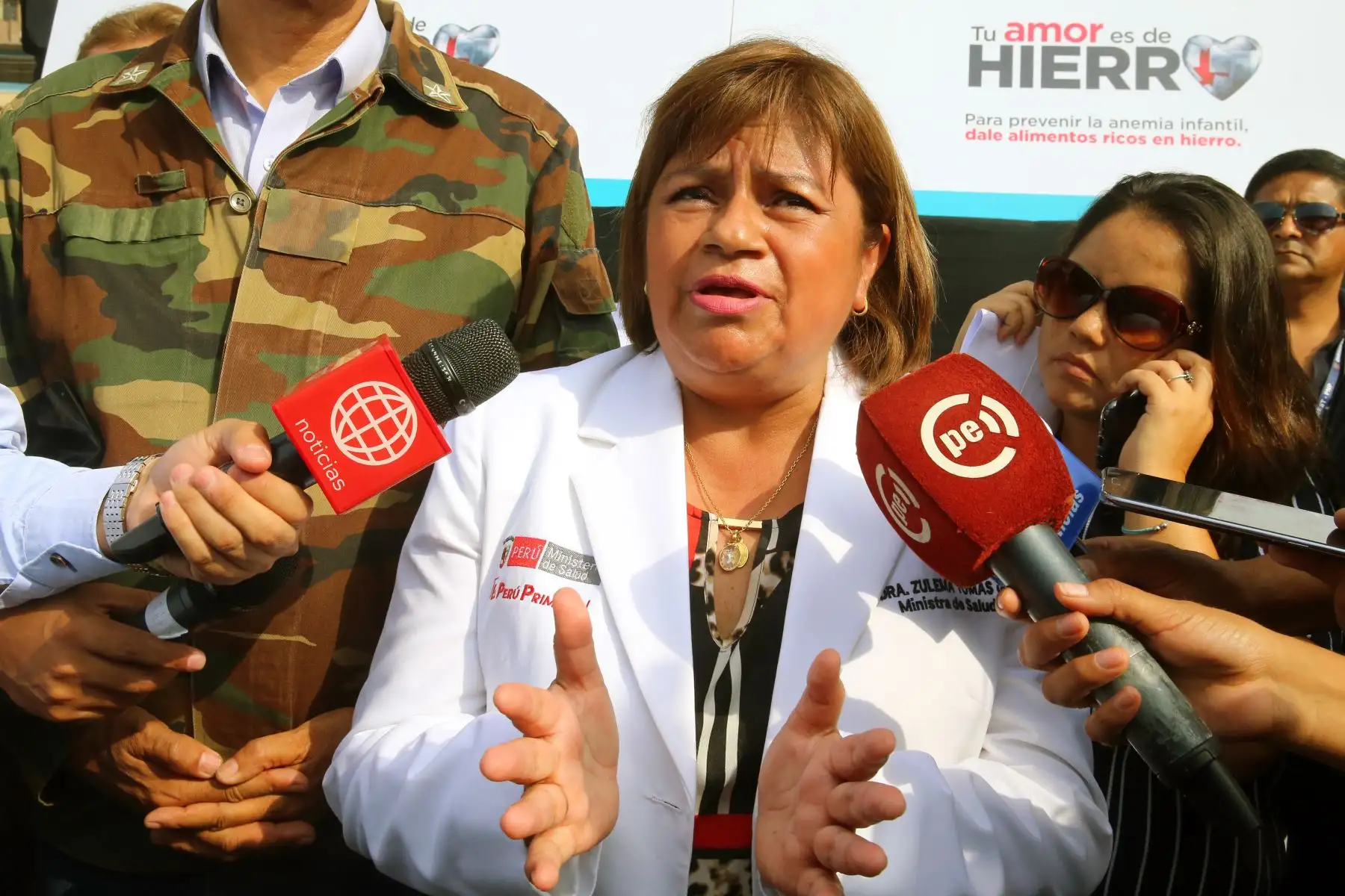 “Milan llegó hace dos días con mutilación de los dedos de la mano derecha debido a la explosión de una “rata blanca”. ANDINA/Vidal Tarqui
