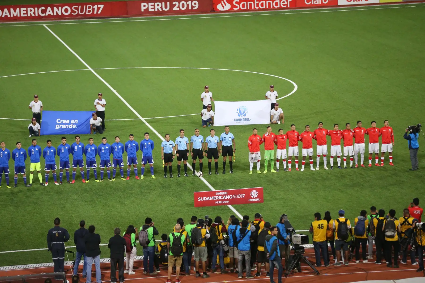 Perú pierde 2-0 ante Paraguay  por la tercera jornada del hexagonal final del Sudamericano Sub 17 Perú 2019 en el Estadio de la Universidad Nacional Mayor de San Marcos. Foto: ANDINA/Jhony Laurente