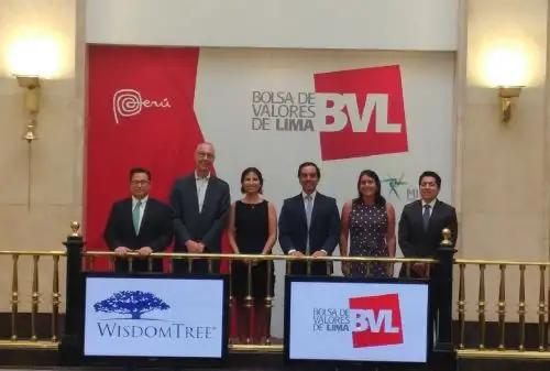 Campanazo en la BVL por el ingreso de nuevos ETF al mercado bursátil local. Foto: Andina.