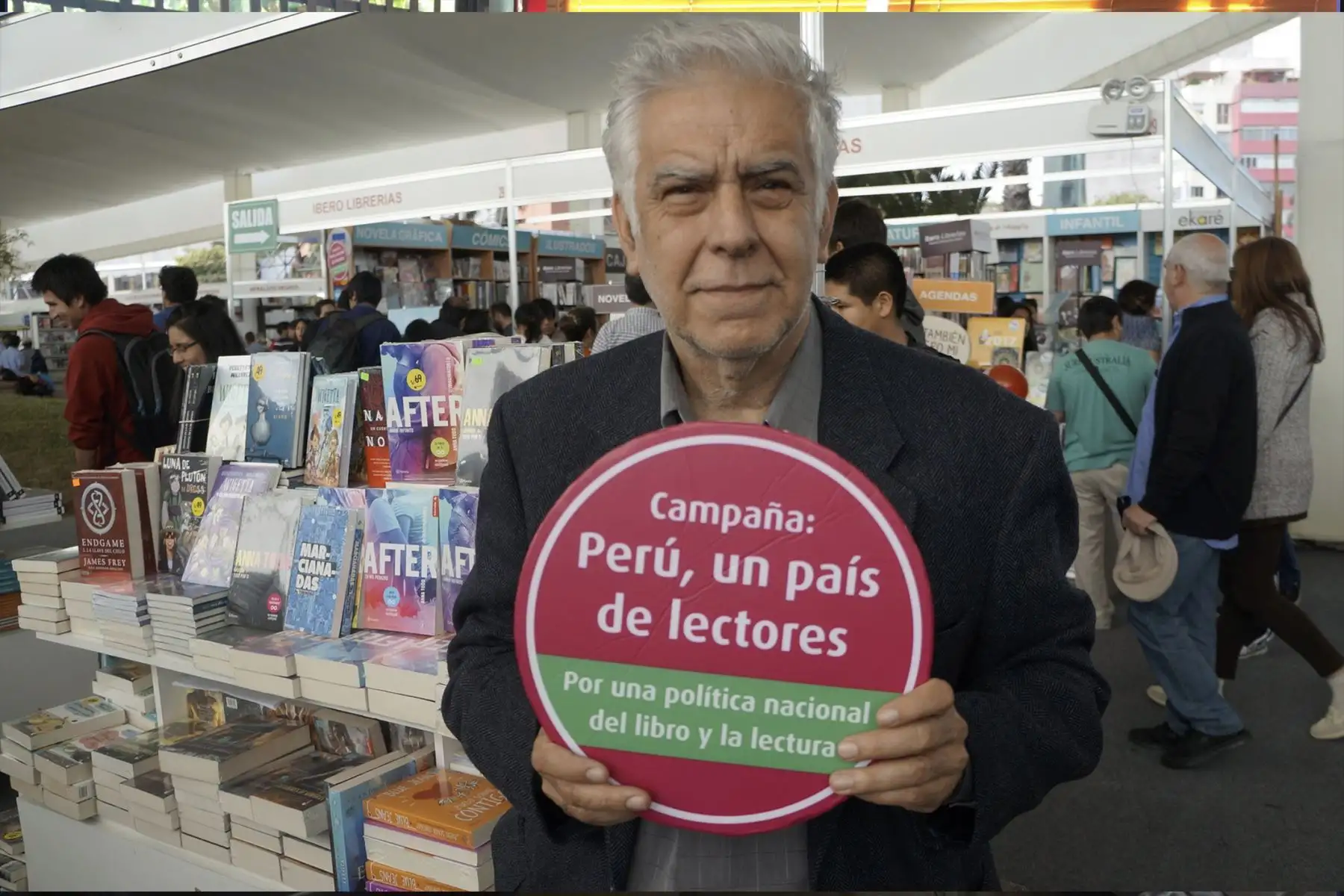 Peruano Alonso Cueto gana premio de Narrativa Juan Goytisolo. Foto: ANDINA/ Twitter