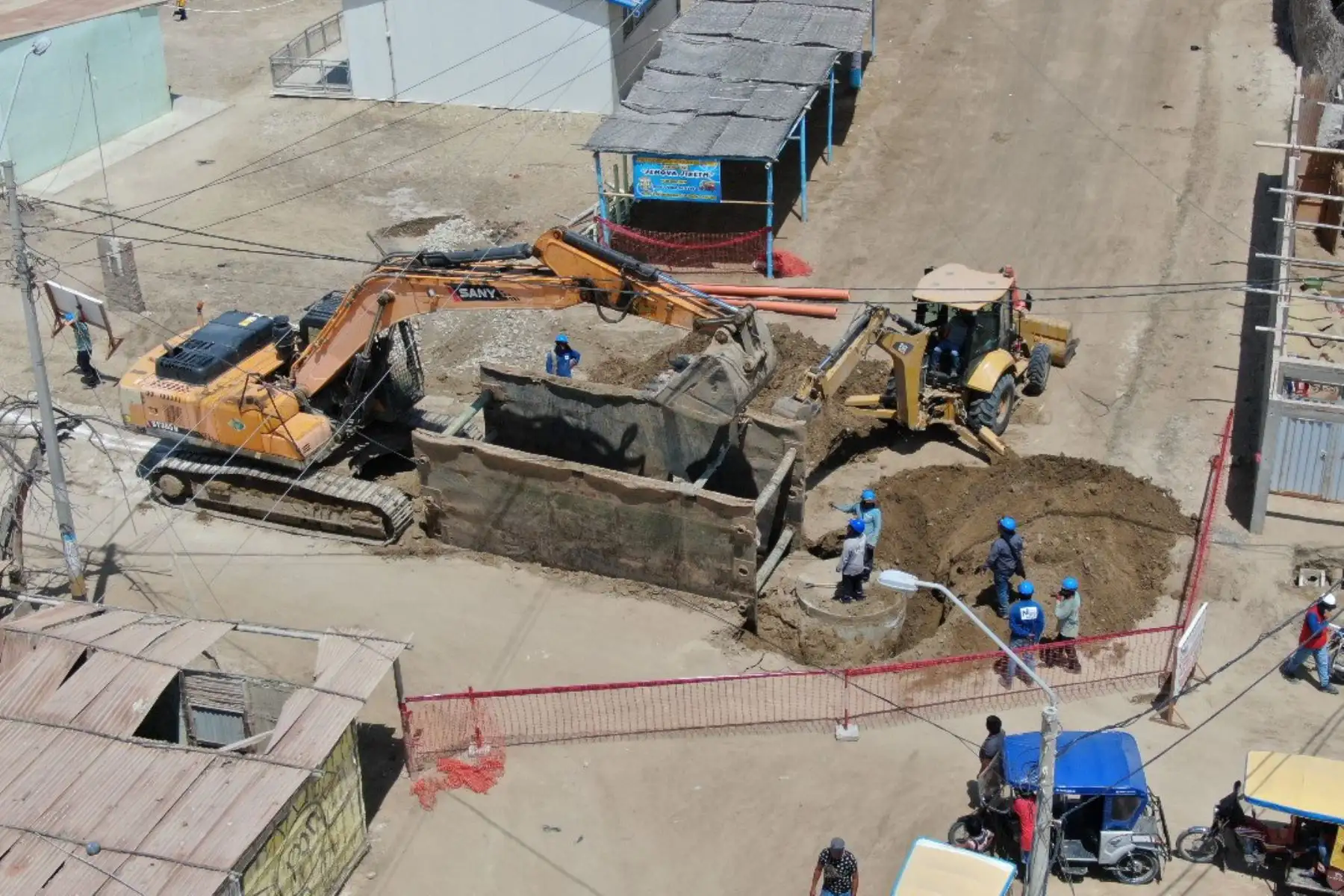 Las obras de saneamiento básico que se ejecutan en el distrito de La Unión, región Piura, y que están comprendidas en el Plan Integral para la Reconstrucción con Cambios, beneficiarán a 40,000 familias, informó la Autoridad para la Reconstrucción con Cambios (ARCC).