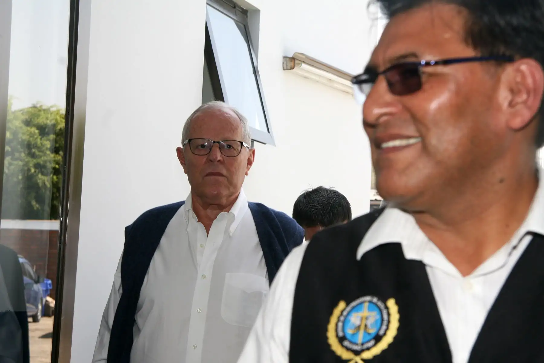 El ex presidente Pedro Pablo Kuczynski ingresa al Instituto de Medicina Legal y Ciencias Forenses del Ministerio Público tras orden de detención preliminar.
Foto: ANDINA/Fiscalía de la Nación