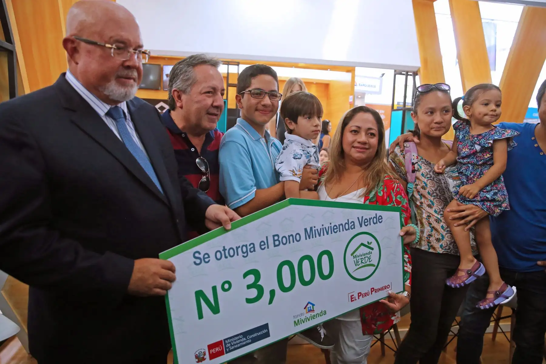 Ministro de Vivienda, Carlos Bruce,  inaugura la Feria Nexo Inmobiliario que ofrece viviendas desde 70  mil soles. Foto: ANDINA/Vidal Tarqui