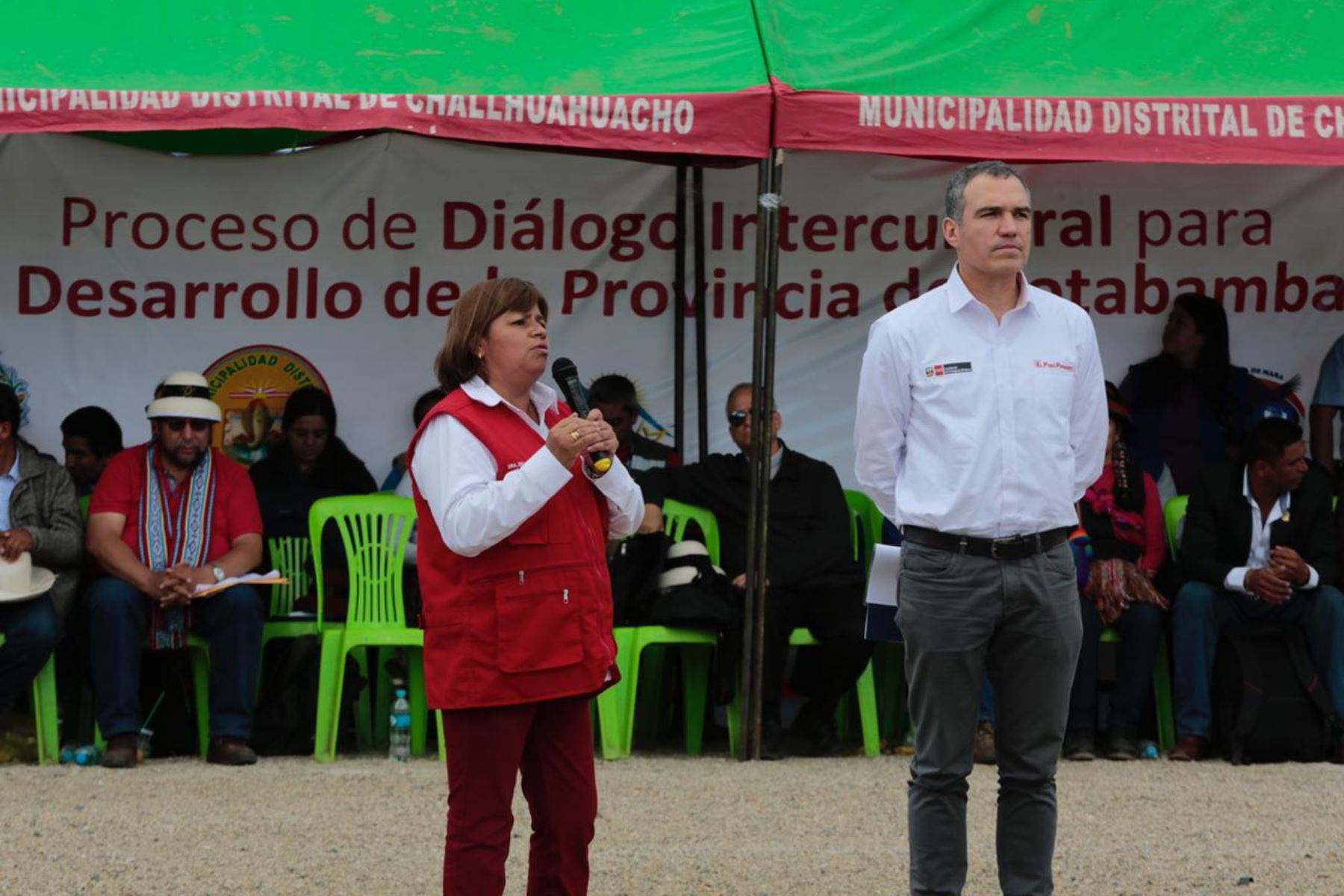 El Gobierno construirá hospitales en Challhuahuacho, Haquira y Cotabambas, en la región Apurímac, anunció la ministra de Salud, Zulema Tomás,