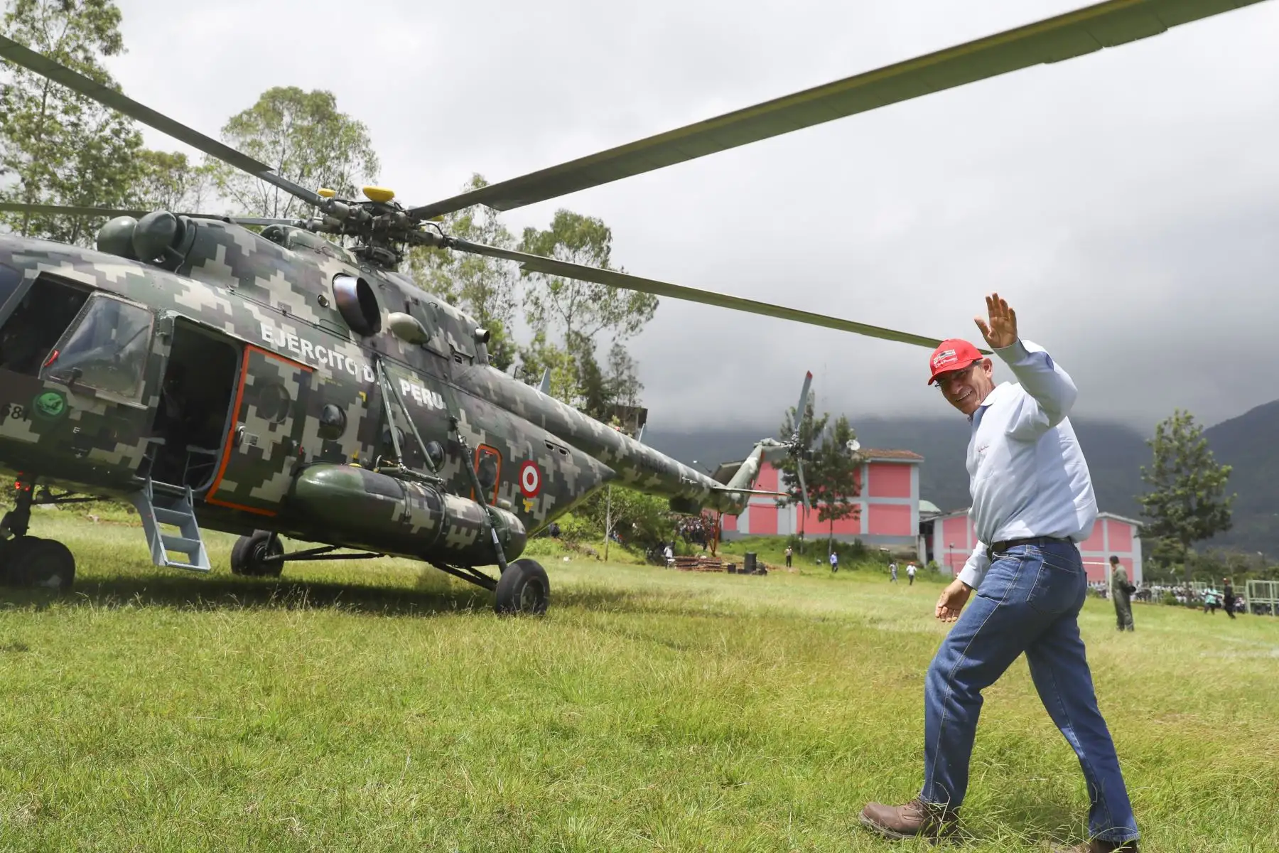 Presidente Martin Vizcarra, hace entrega de cinco puentes que mejorarán el tránsito en la provincia de Huancabamba. Foto: ANDINA/Prensa Presidencia