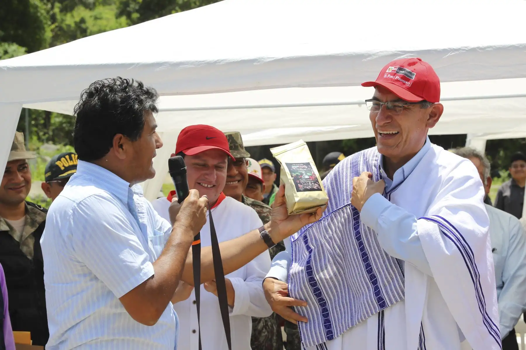 Presidente Martin Vizcarra, hace entrega de cinco puentes que mejorarán el tránsito en la provincia de Huancabamba. Foto: ANDINA/Prensa Presidencia
