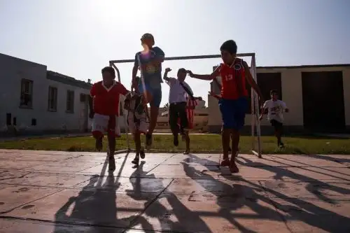 Niños felices son aquellos criados con amor y a quienes se les reconoce y respeta sus derechos. Foto: Andina/Difusión