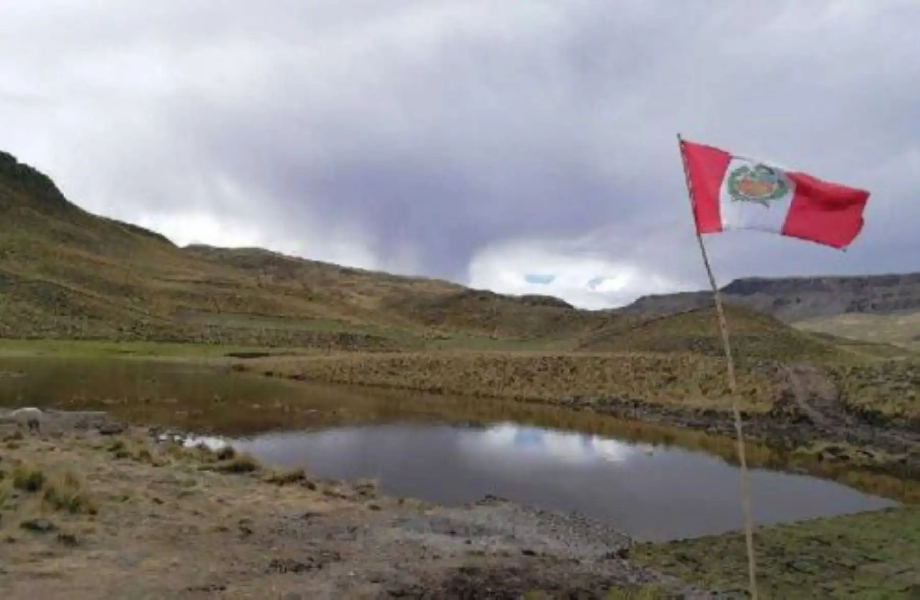 El Ministerio de Agricultura y Riego (Minagri) construirá 22 “qochas” o reservorios naturales, que demandarán una inversión total de 2 millones 72,724 soles y beneficiarán a 770 familias de pequeños agricultores de las zonas altas de la región Moquegua.
