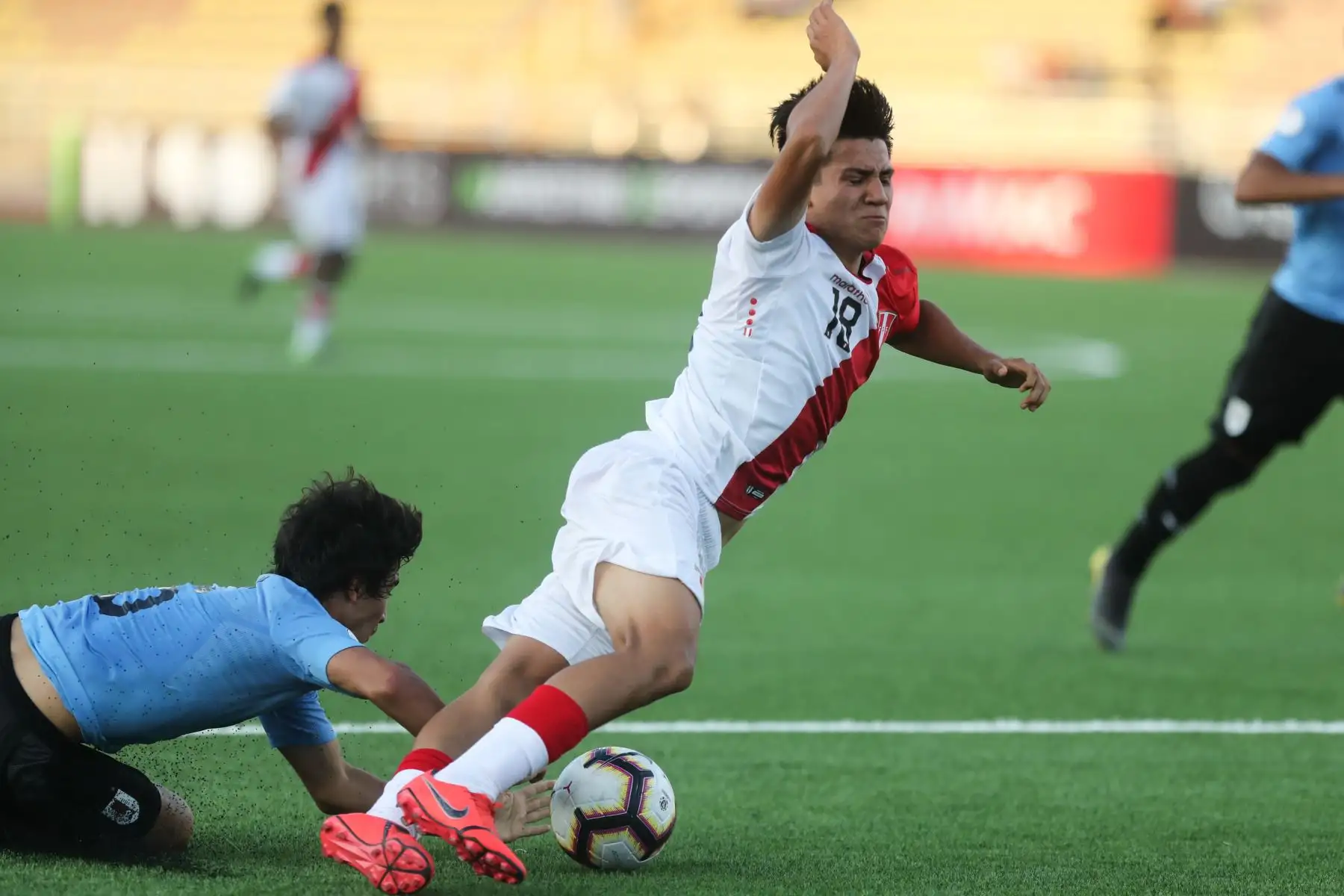 Perú derrotó por 3-2 a Uruguay con dos goles de Manuel Pinto y Daniel Llontop.

Foto: ANDINA/Juan Carlos Guzmán Negrini