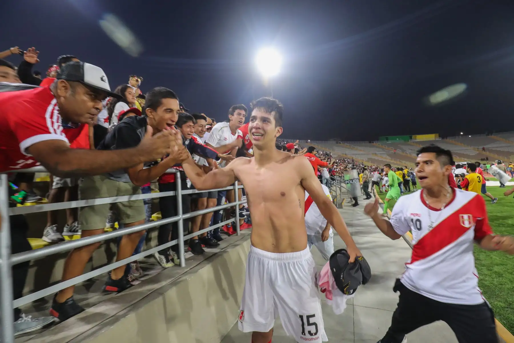Perú derrotó por 3-2 a Uruguay con dos goles de Manuel Pinto y uno de Daniel Llontop.

Foto: ANDINA/Juan Carlos Guzmán Negrini
