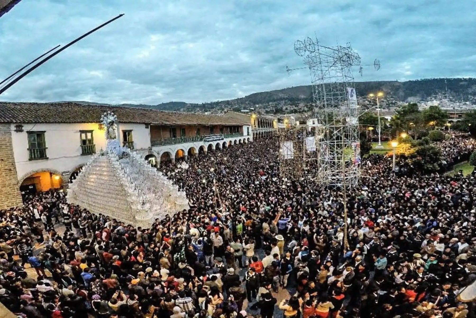 La Comisión Multisectorial de la Semana Santa en Ayacucho 2020 resolvió cancelar las actividades de esta emblemática celebración como medida de prevención frente al coronavirus Covid-19, para salvaguardar la salud de la población de este departamento y de los miles de visitantes que congrega esta festividad de índole cultural y religioso. ANDINA/Carlos Lezama