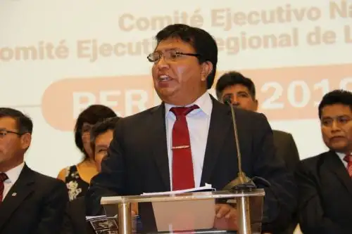 Lucio Castro, secretario general del Sutep. Foto: Difusión