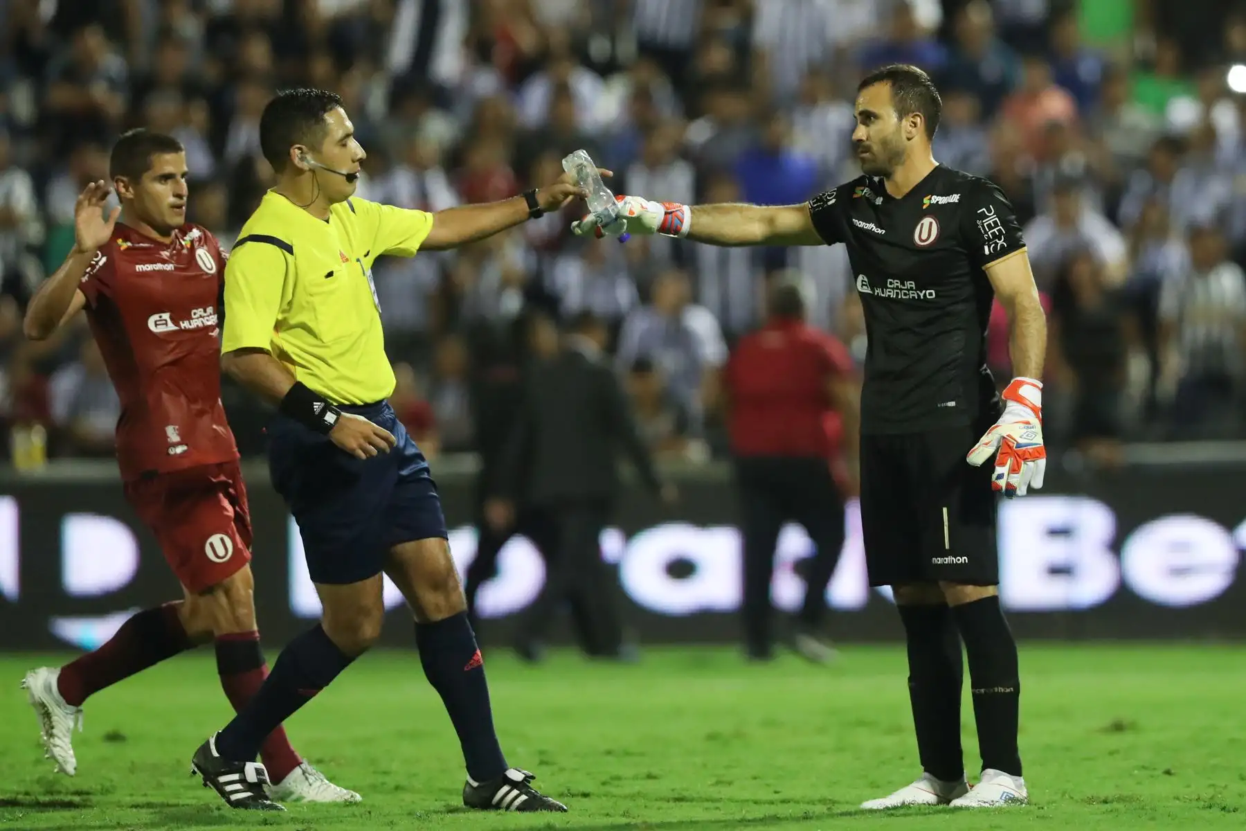 Universitario derrotó 3 a 2 a Alianza Lima en el primer clásico del 2019.

Foto: ANDINA/Juan Carlos Guzmán Negrini.