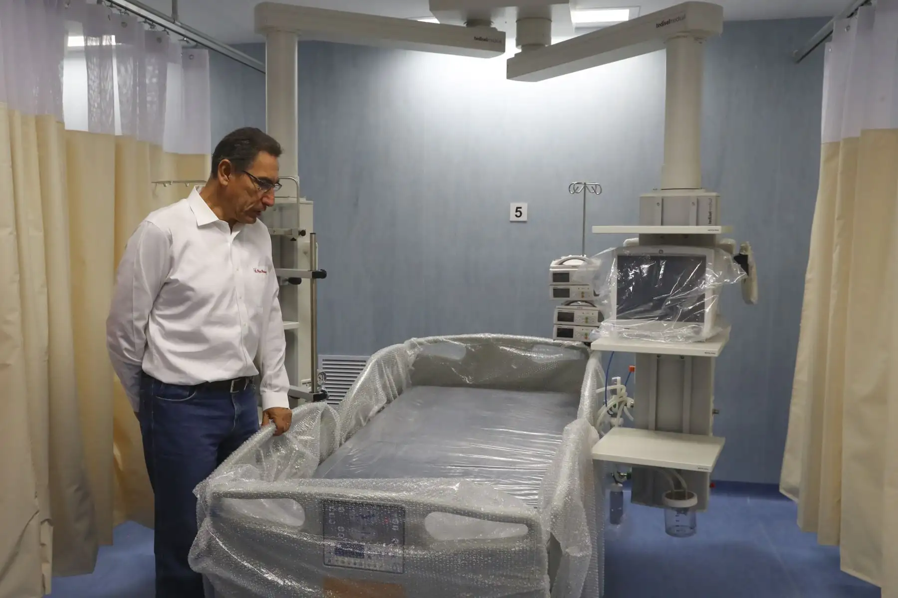 Presidente Vizcarra inspecciona avances de la construcción del Instituto Regional de Enfermedades Neoplásicas ( IREN ) ubicado en la provincia de Concepción ( Junín). Foto: ANDINA/Prensa Presidencia