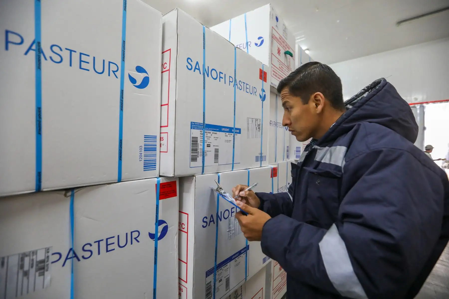Ministerio de Salud distribuye más de dos millones de vacunas contra la Influenza como protección ante friaje y heladas. Foto: ANDINA/Minsa