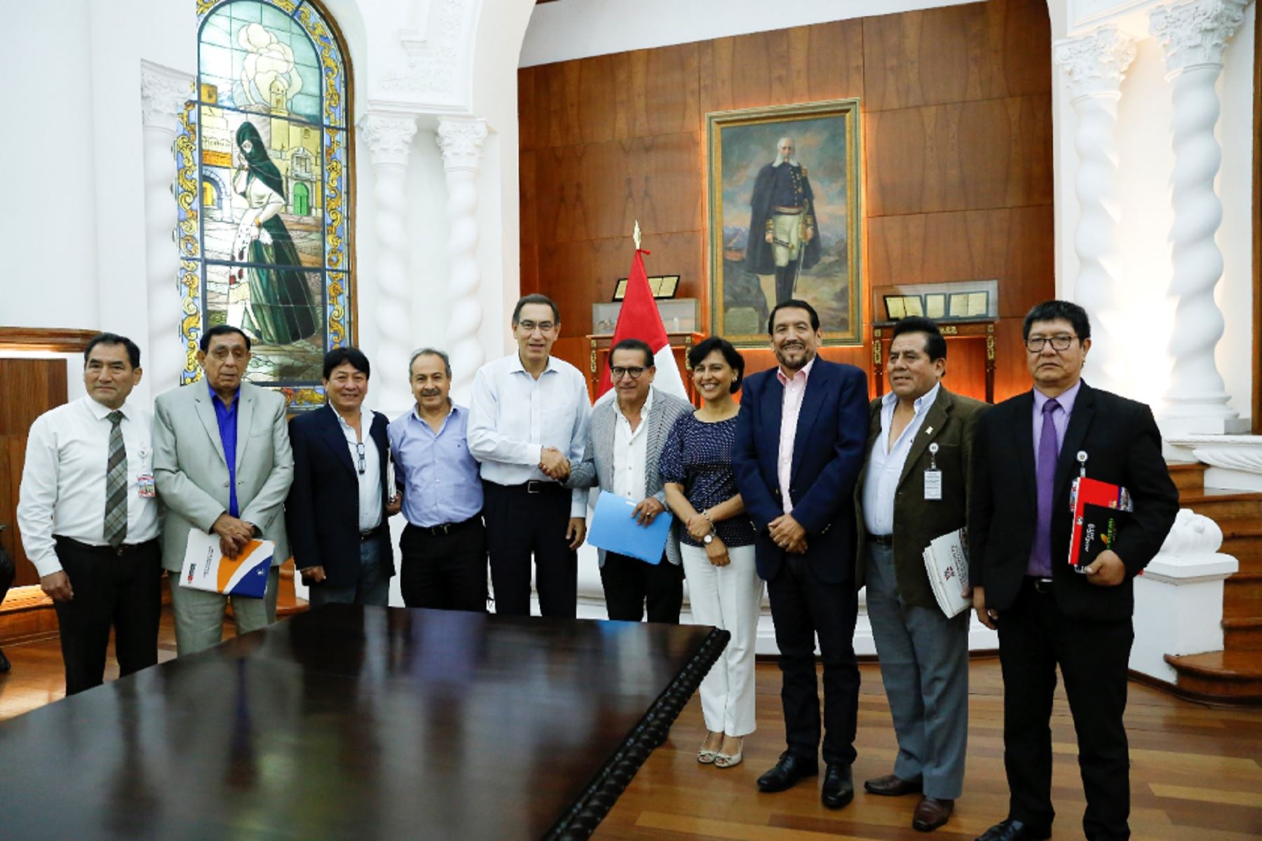 Presidente Vizcarra se reunió con gremios del Consejo Nacional de Trabajo