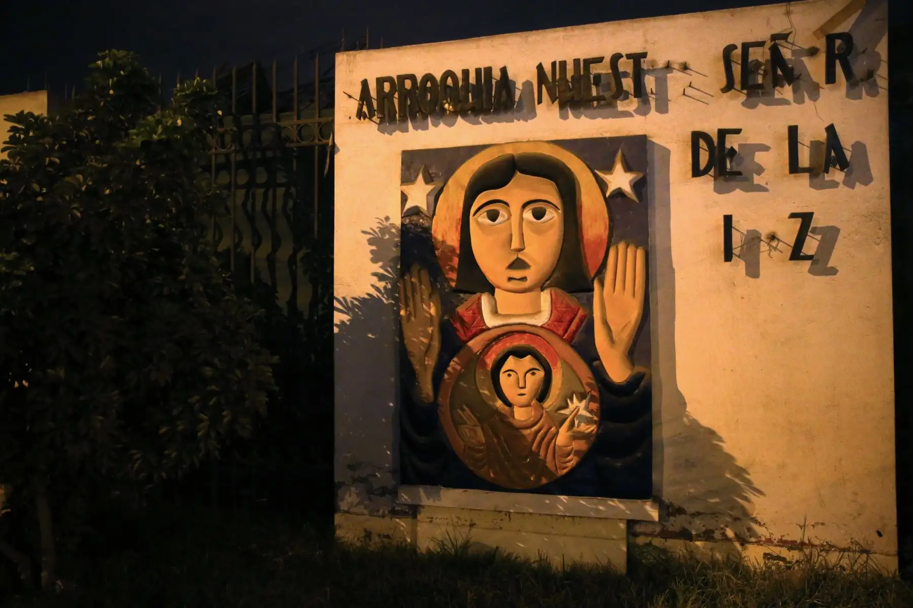 Derrumbe de la parroquia  " Nuestra señora de la Luz " en Comas. Foto: ANDINA/Vidal Tarqui
