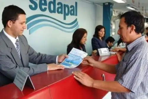 Por tratarse de un tema social, la empresa ha decido no facturar enero a las 241 viviendas de la urbanización Los Jardines que resultaron afectadas con aguas residuales. Foto: Sedapal
