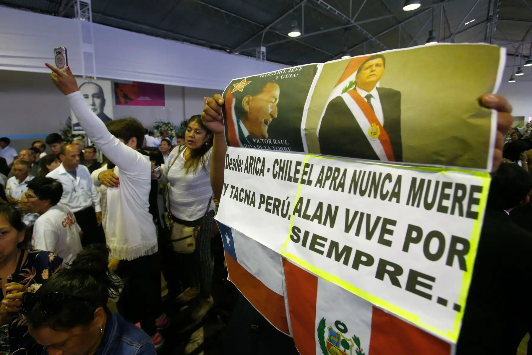 Continúan las exequias fúnebres del expresidente Alan García en la "Casa del Pueblo".
Foto:ANDINA Nathalie Sayago
