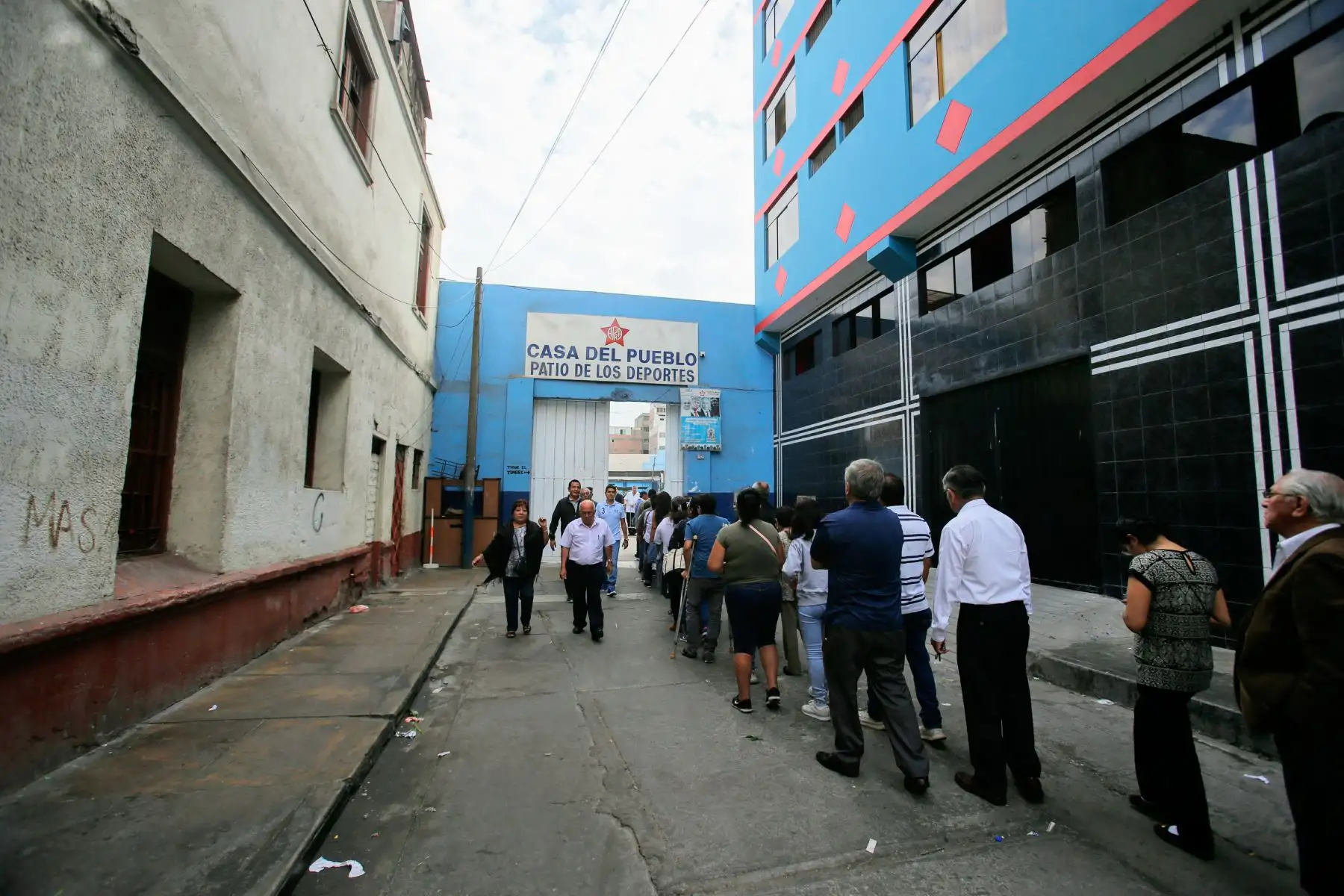 Continúan las exequias fúnebres del expresidente Alan García en la "Casa del Pueblo".
Foto:ANDINA Nathalie Sayago