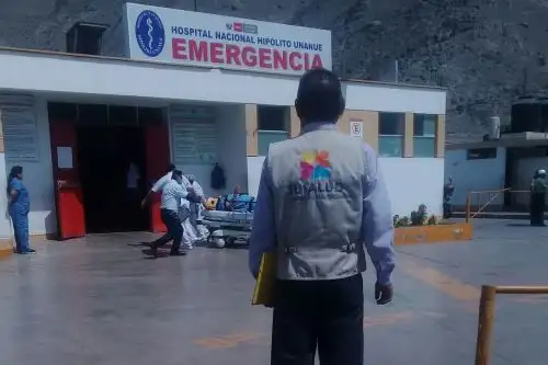 Susalud verifica atención de heridos de accidente vehicular en Huacho