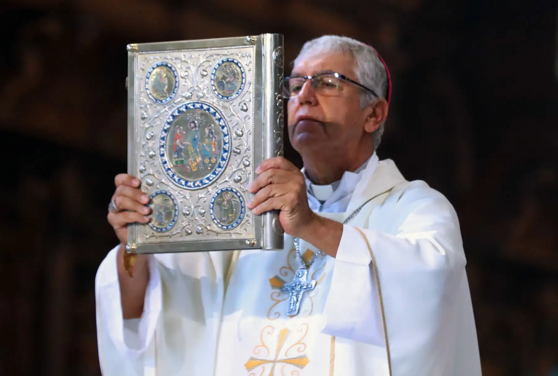 Monseñor Carlos Castillo celebra  Misa de pascua de Resurrección.Foto: ANDINA/Norman Córdova