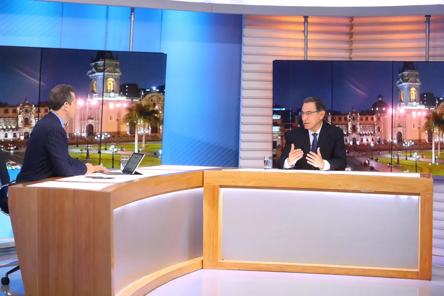 El presidente de la República, Martín Vizcarra, solicitó hoy al Ministerio Público y al Poder Judicial realizar una evaluación sobre la prisión preventiva, a fin de garantizar su correcto uso en las investigaciones.Foto: ANDINA/Prensa Presidencia