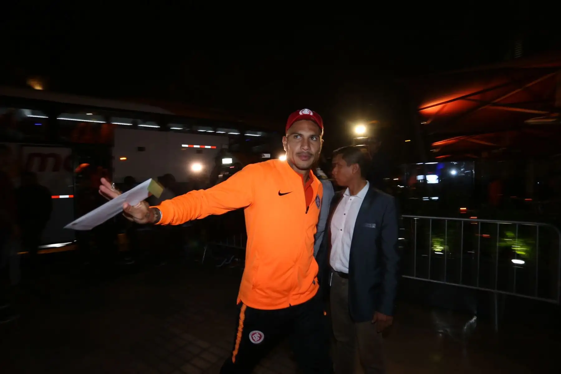 Paolo Guerrero arribó a Lima para enfrentar a Alianza. Foto: INTER
