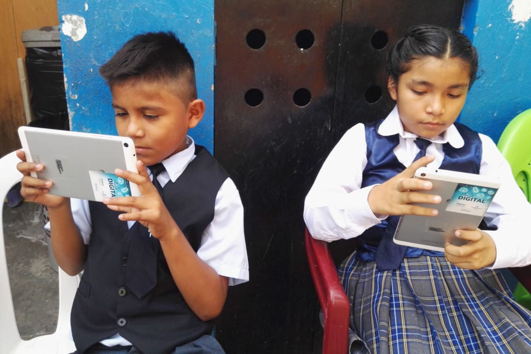 Educación digital beneficiará a más de 89,000 escolares y docentes de Piura.