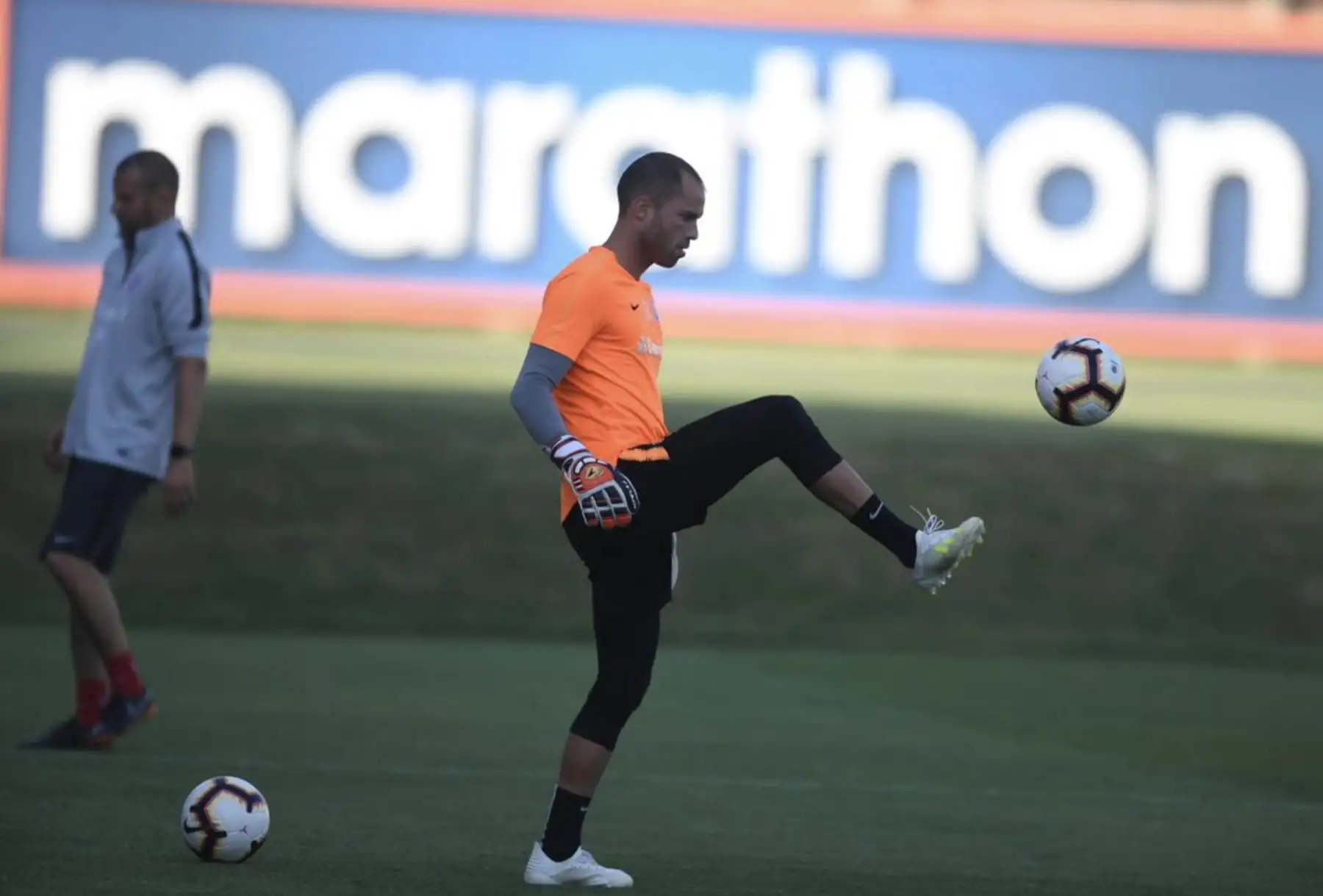 Equipo de Paolo Guerrero, el Internacional de Porto Alegre , ya entrena en Lima. Previo al partido de mañana donde enfrentará a Alianza Lima por la Copa Libertadores.
Foto: ANDINA/ Twitter