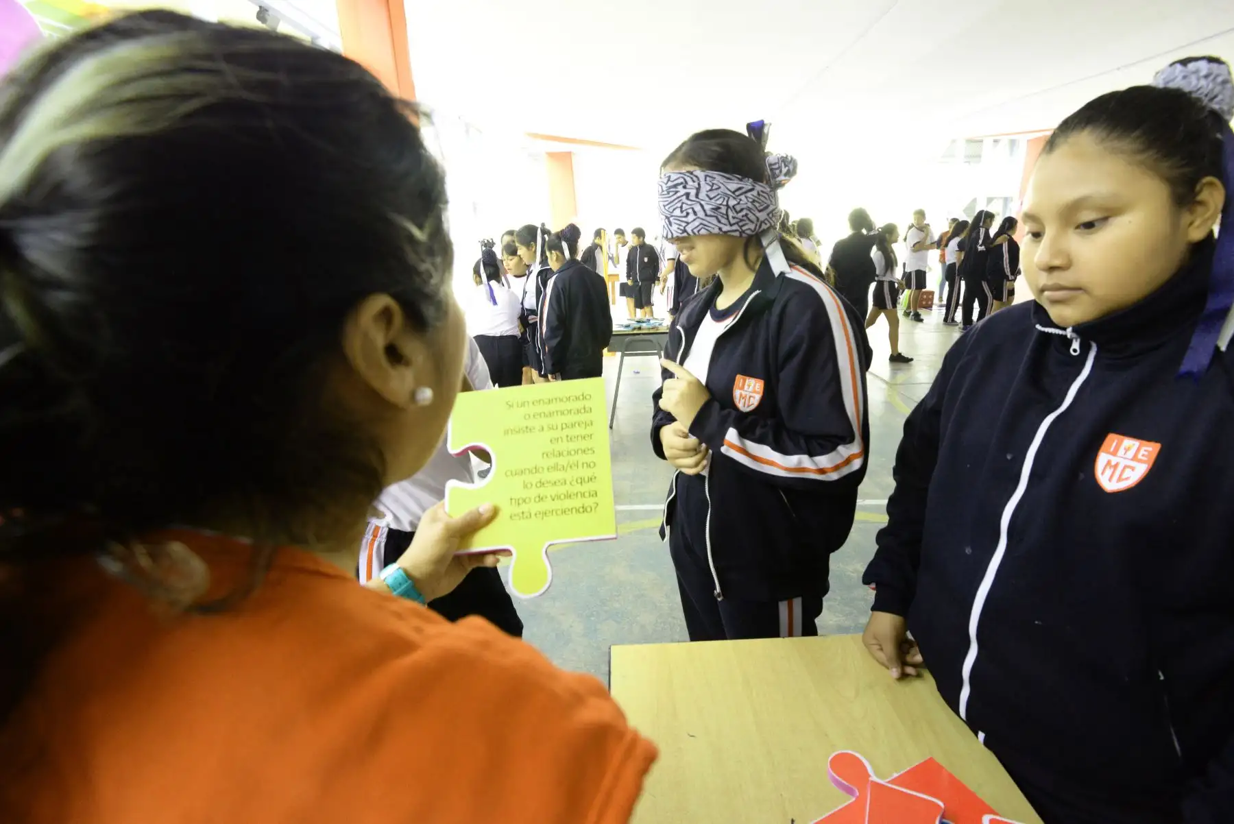 Ministra Gloria Montenegro participa en el lanzamiento de la Caravana de Prevención en las Escuelas " Súmate Contra la Violencia " en la I.E. Melitón Carbajal en Lince.
Foto: ANDINA/MIMP