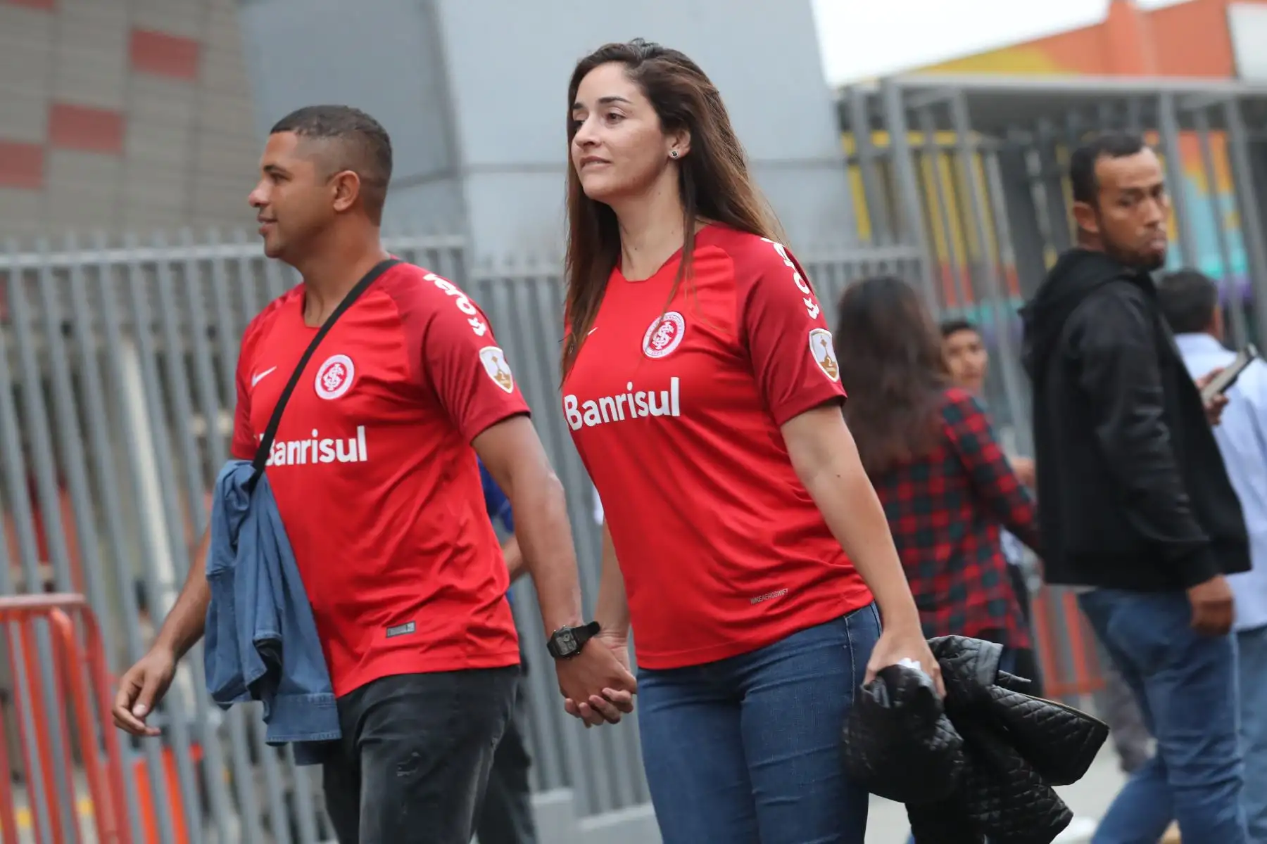 Alrededores del Estadio Nacional donde se disputará el encuentro por Copa Libertadores entre Alianza Lima y el Inter de Porto Alegre.

Foto: ANDINA/Juan Carlos Guzmán Negrini.