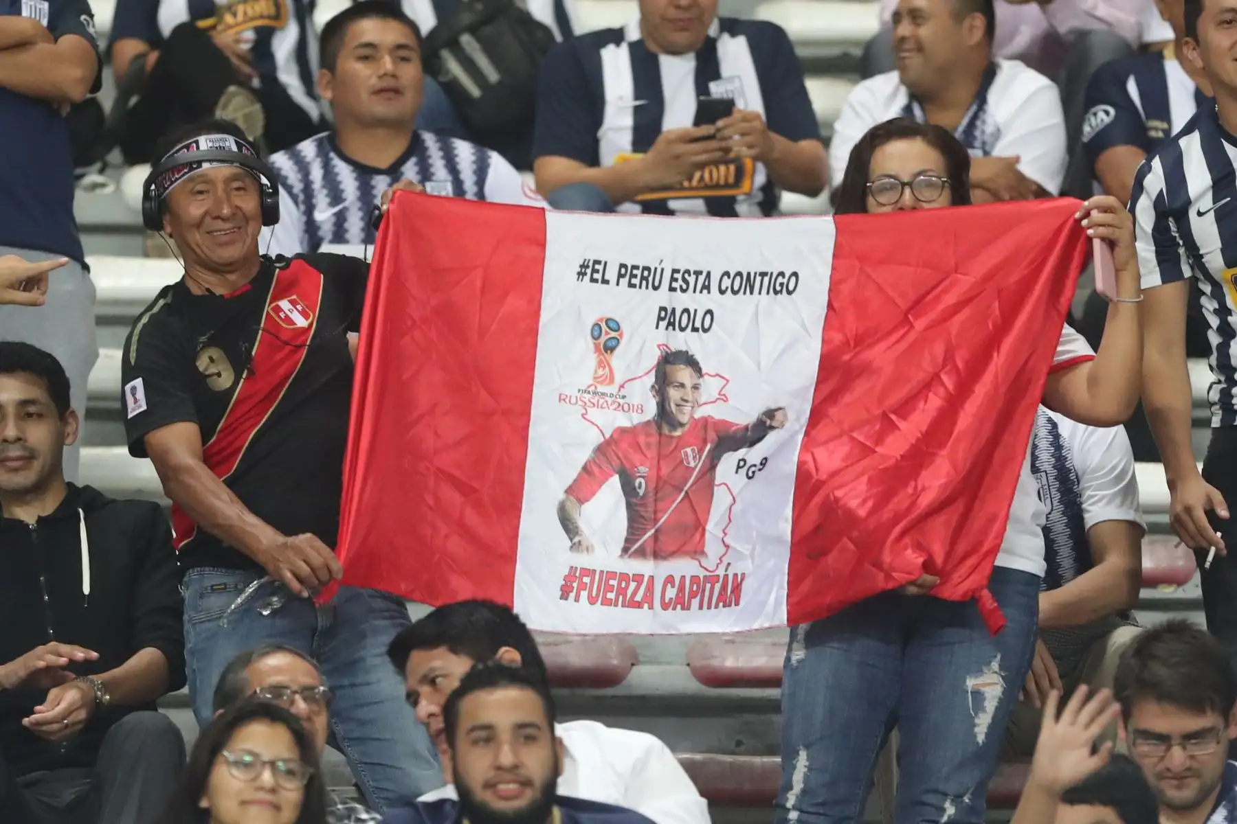 Alianza Lima se enfrenta ante el Internacional  de Porto Alegre en un partido de fútbol por la Copa Libertadores en el Estadio Nacional de Lima.
Foto: ANDINA/Juan Carlos Guzmán