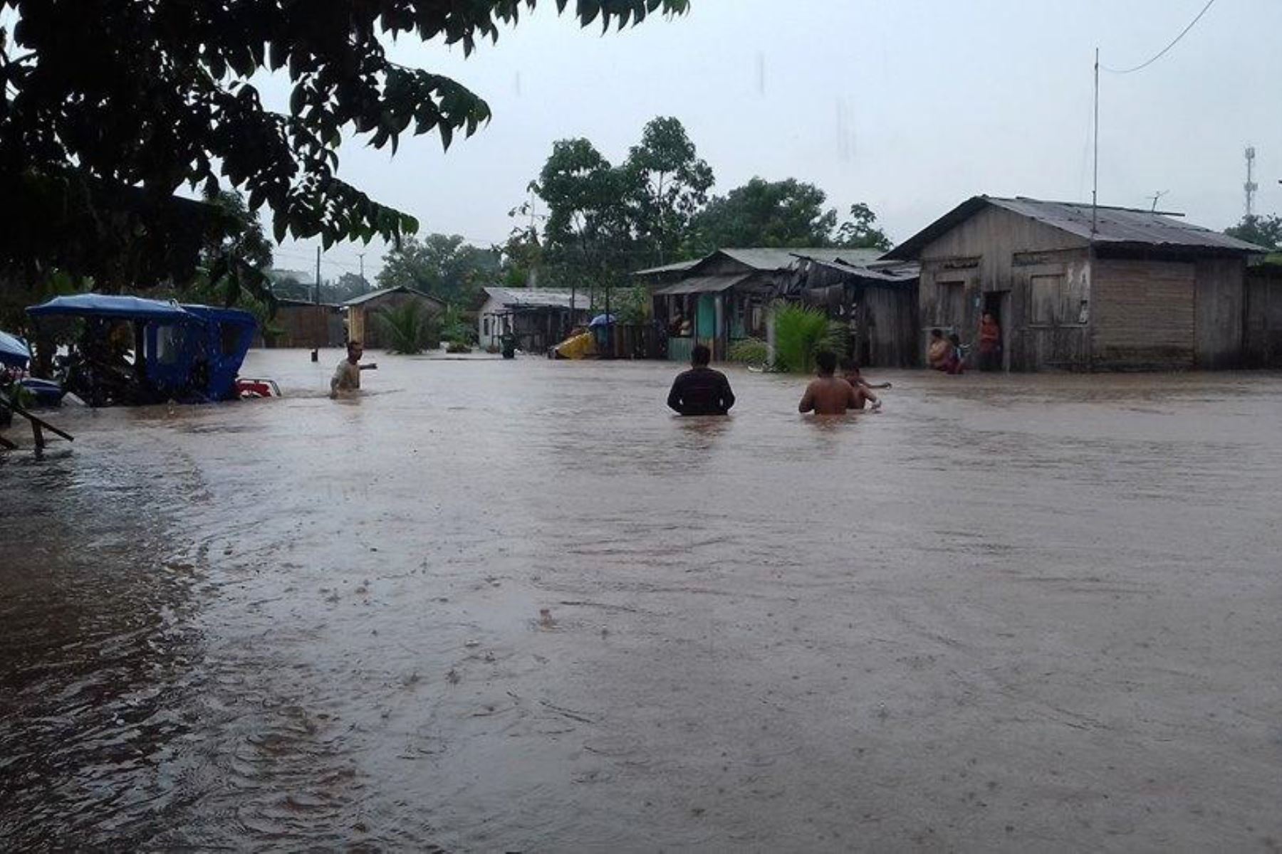 Una lluvia intensa se registró en la ciudad de Pucallpa, afectando a diversas zonas. Foto: Alimber @Sand_Trading/Twitter