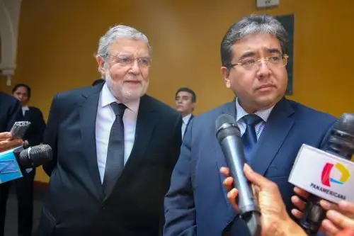 Presidente del Tribunal Constitucional (TC), Ernesto Bume; y Nelson Shack, contralor general de la República, sostuvieron esta mañana una reunión de coordinación.,