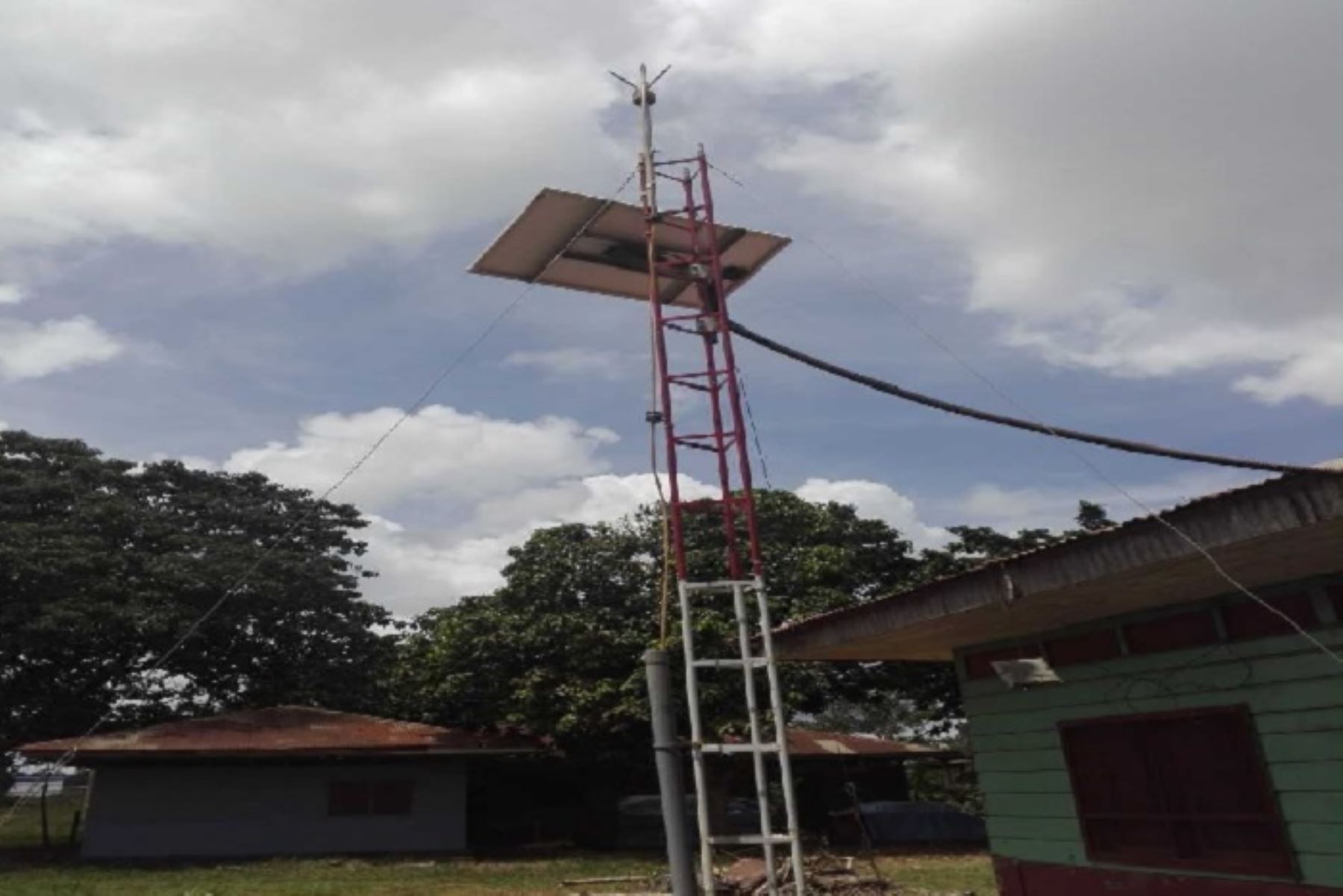 El Ministerio de Agricultura y Riego (Minagri), a través de la Dirección General de Saneamiento de la Propiedad Agraria y Catastro Rural (Digespacr), instaló Antenas Base de Rastreo Permanente GNSS en 14 zonas rurales del país.