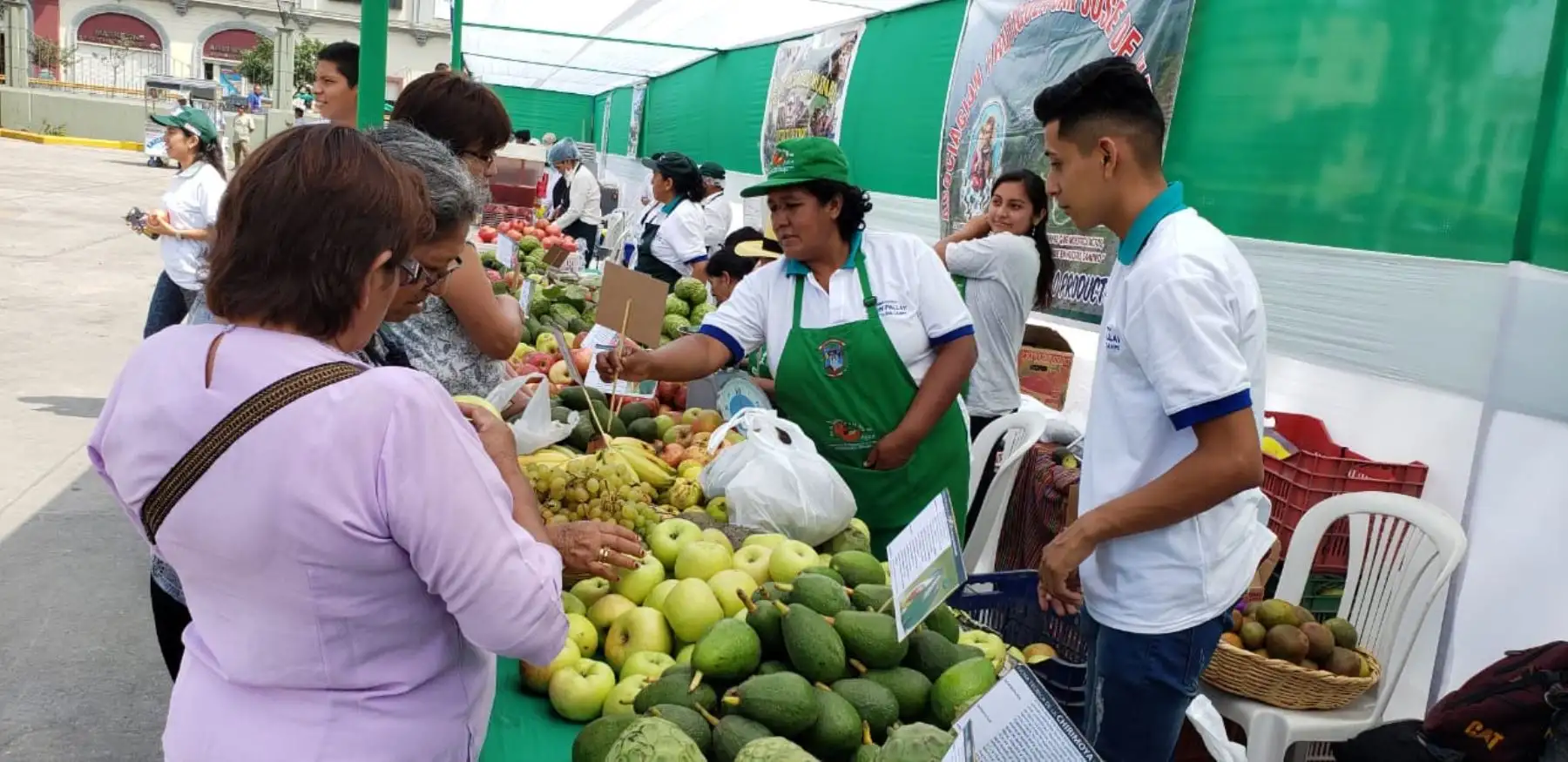 Feria se desarrolla en Parque de la Exposición, Cercado de Lima. Foto: Minagri