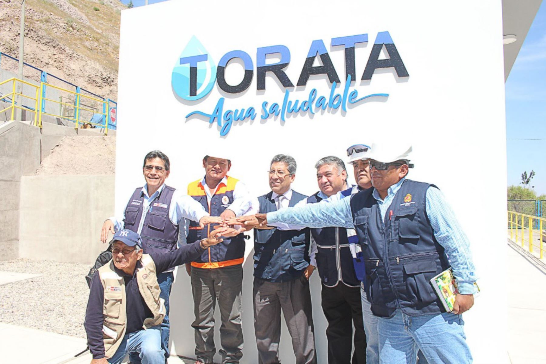 Los pobladores de Torata y Yacango, localidades de la provincia de Mariscal Nieto, en la región Moquegua, pueden consumir desde ahora agua de calidad y con ello reducir significativamente la exposición a metales pesados, específicamente arsénico y cadmio.