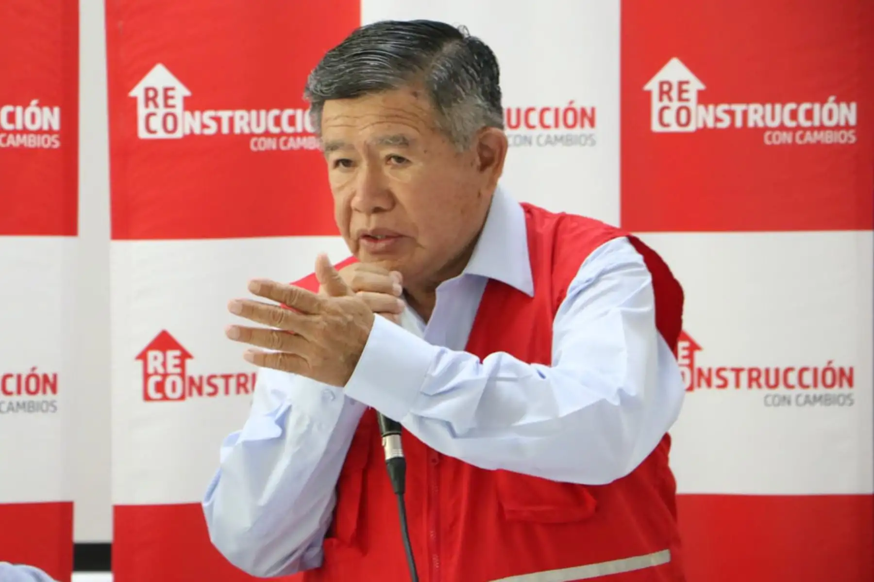 Director ejecutivo de la ARCC, Nelson Chui, presidió en Tumbes reunión con representantes de sectores para absolver consultas sobre proceso de reconstrucción con cambios en esa región.