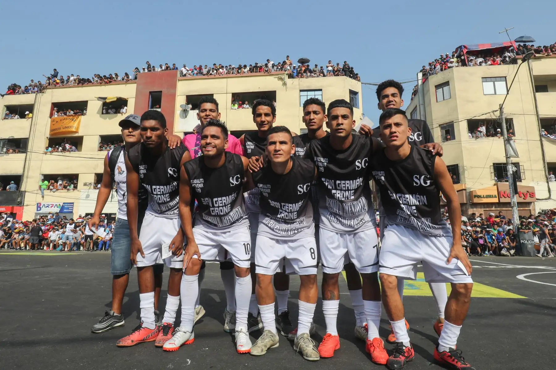 69 edición del Mundialito El Porvenir

Foto: ANDINA/Juan Carlos Guzmán Negrini.