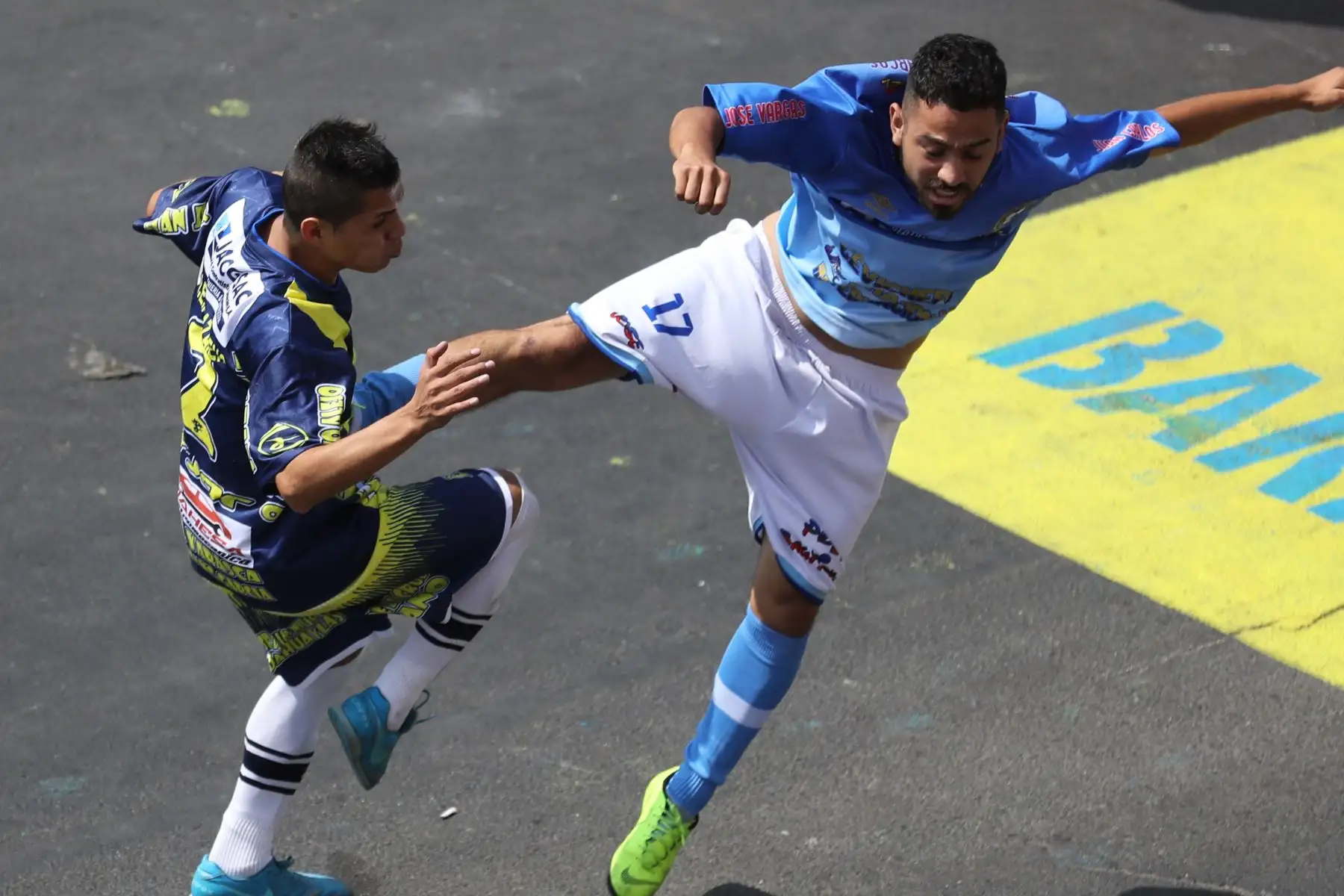 69 edición del Mundialito El Porvenir

Foto: ANDINA/Juan Carlos Guzmán Negrini.