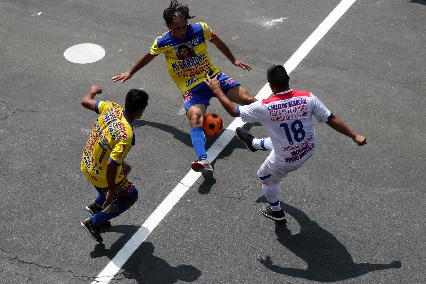 69 edición del Mundialito El Porvenir

Foto: ANDINA/Juan Carlos Guzmán Negrini.