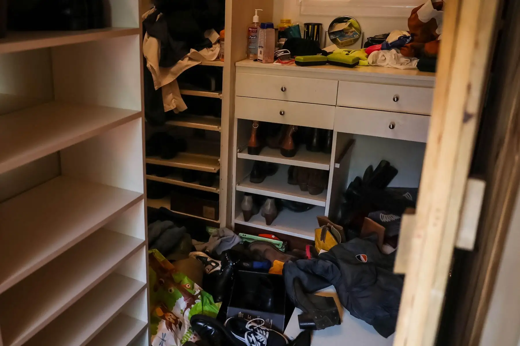 Allanan y roban la casa de Leopoldo López en Caracas. Foto: EFE
