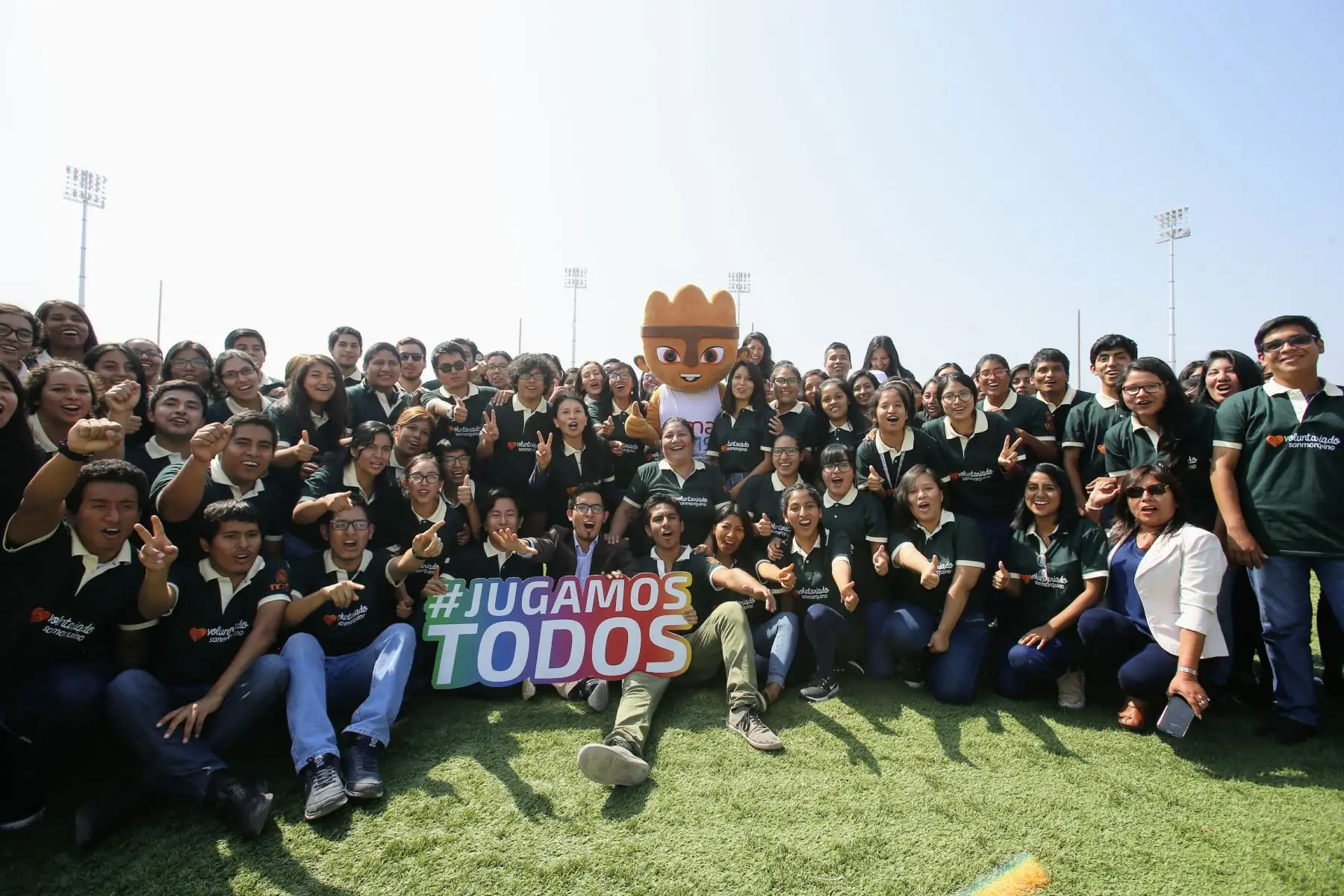 Panamericanos Lima 2019. Reconocimiento a la UNMSM por ser la institución con mayor número de voluntarios este contó con la presencia de Carlos Neuhaus, Presidente Lima 2019, Ángela Morales Jefa de Volntariado, Amalia Moreno Secretaria Ejecutiva Lima 2019 y Orestes Cachay Rector de la Universidad. Foto: ANDINA/Nathalie Sayago