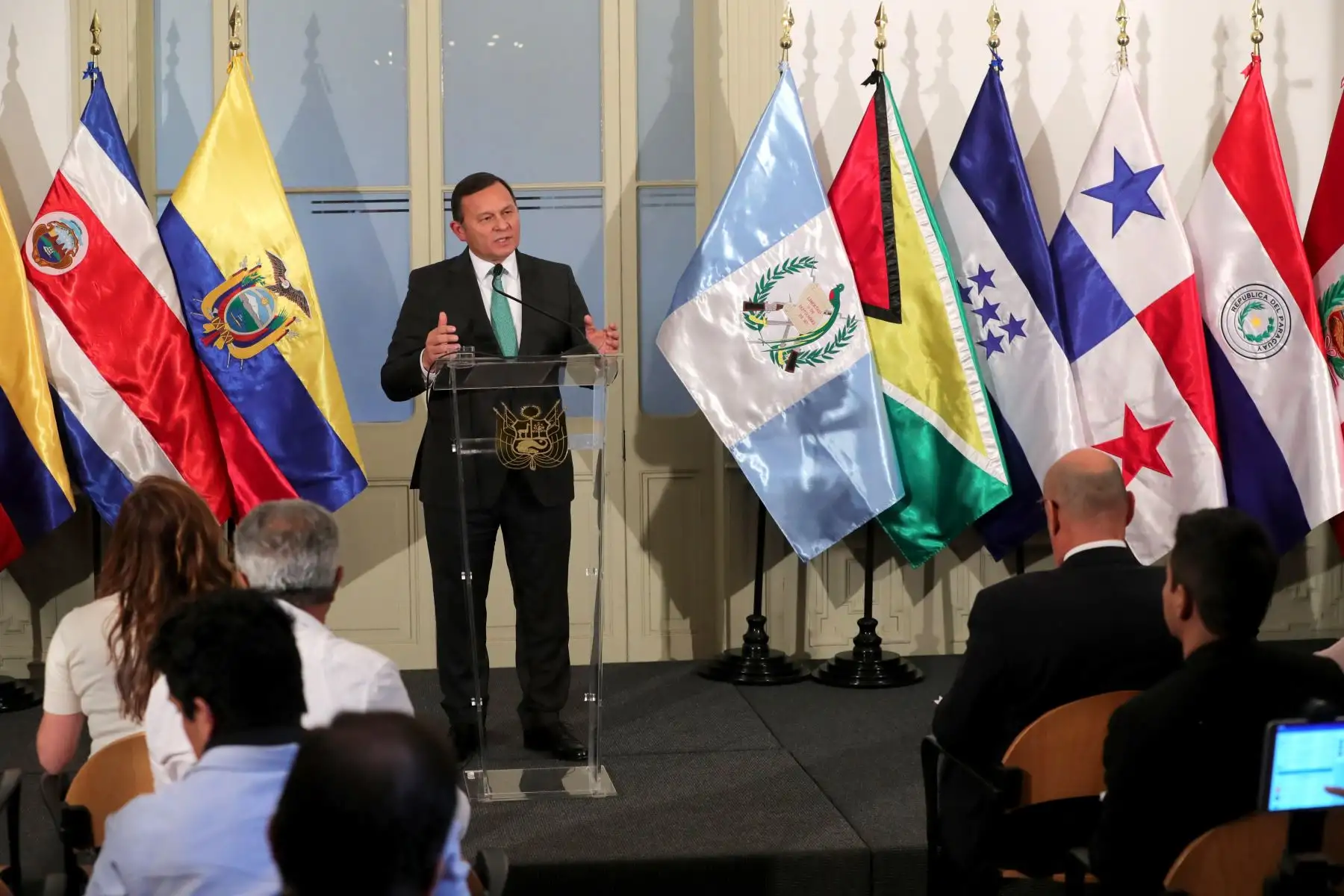 Pronunciamiento de los cancilleres y vicecancilleres de los 12 países integrantes del Grupo de Lima sobre los acontecimientos en torno a la crisis política en Venezuela. Foto: EFE