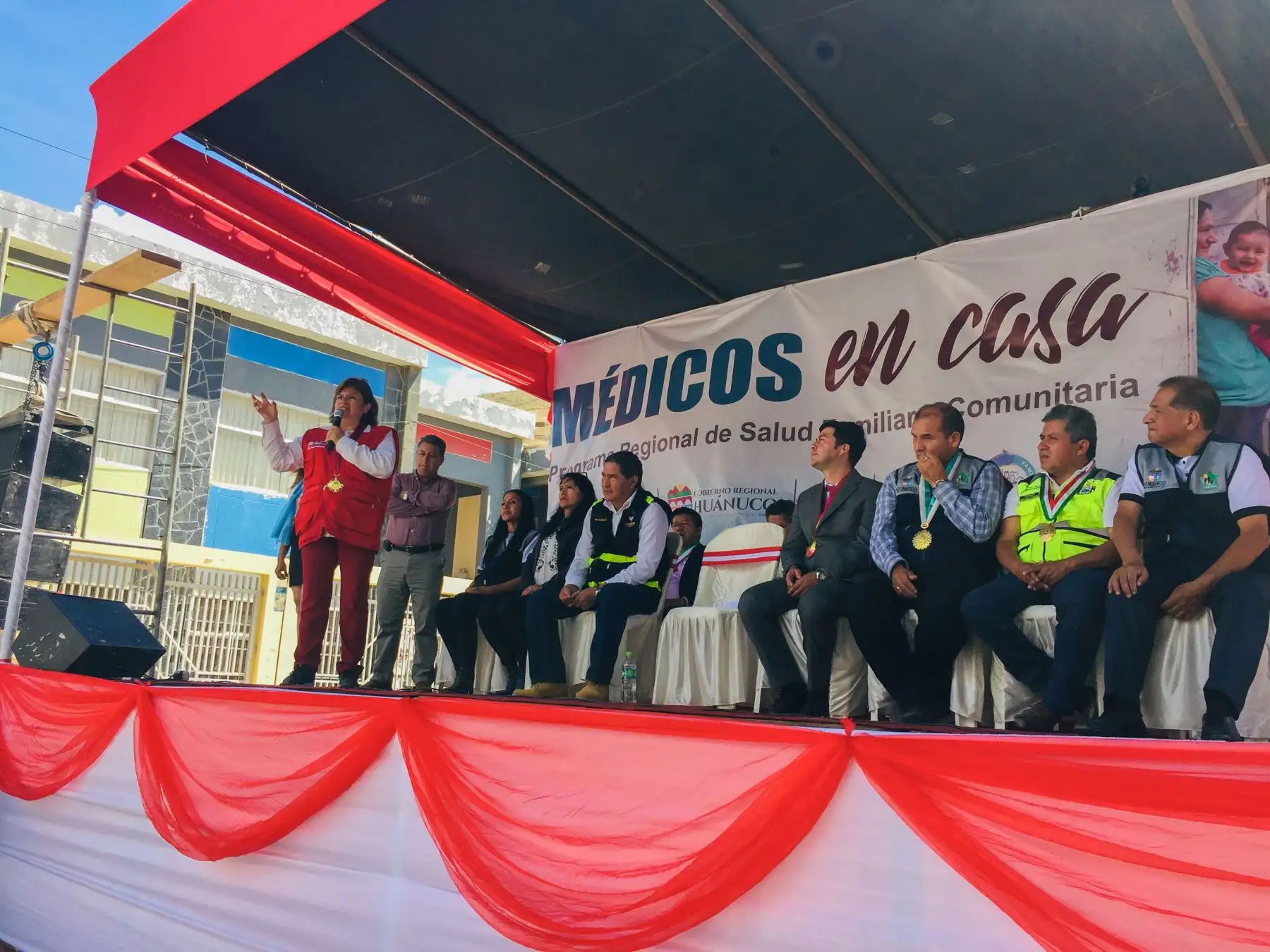 La ministra de Salud, Zulema Tomás Gonzáles,inauguró  la implementación del Programa Regional de Salud Familiar y Comunitaria en la región Huánuco, el cual permitirá mejorar el acceso a 2,500 familias a los servicios de Atención Primaria de la Salud desde sus hogares.Foto: ANDINA/Minsa