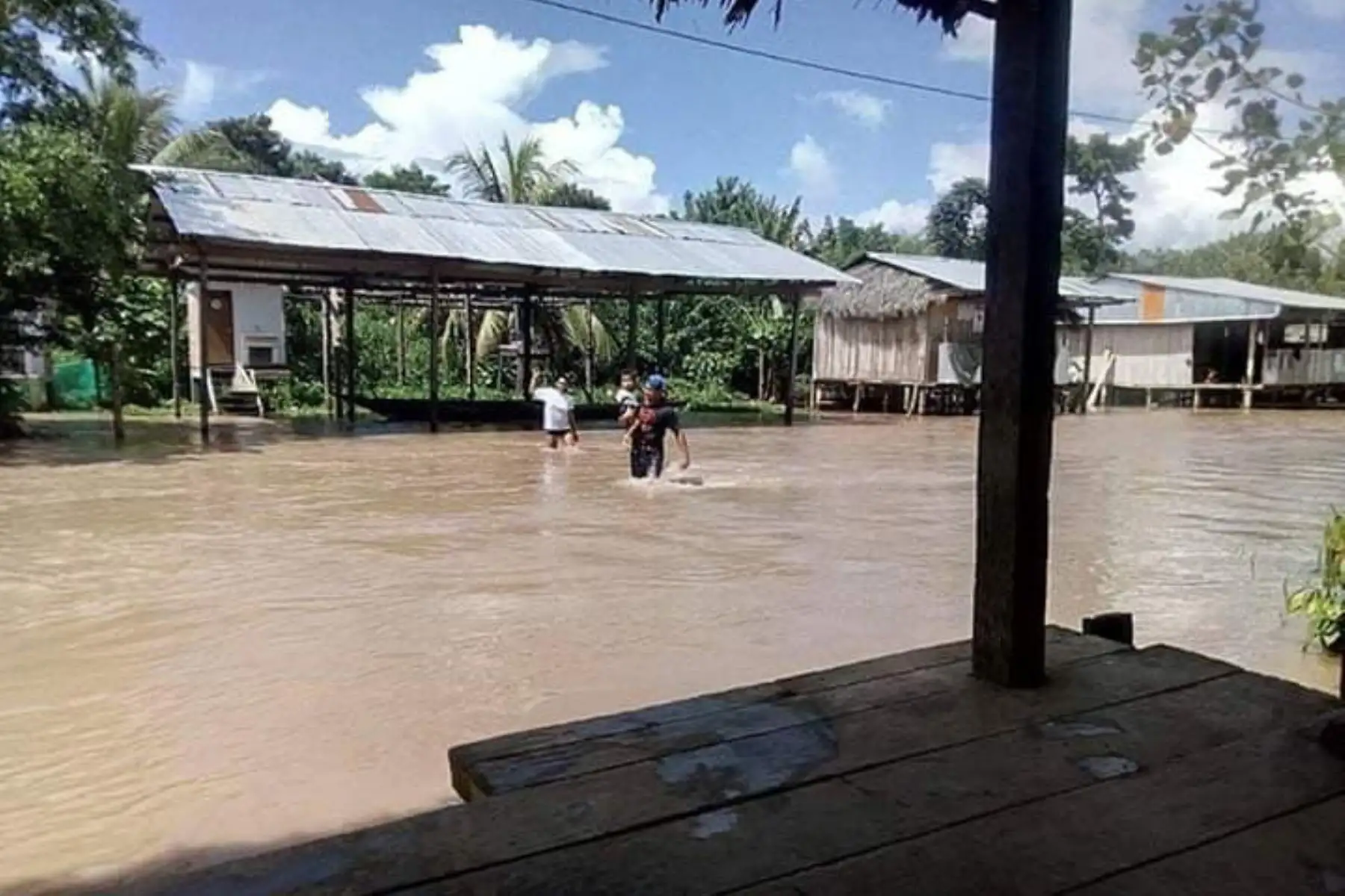 El Ejecutivo declaró el estado de emergencia en los distritos de Shamboyacu y Tingo de Ponasa de la provincia de Picota del departamento de San Martín, por impacto de daños a consecuencia de intensas precipitaciones pluviales, para la ejecución de medidas y acciones de excepción, inmediatas y necesarias, de respuesta y rehabilitación que correspondan. ANDINA/Archivo