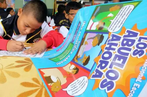 Más de 160,000 trabajos participantes, en los que se promueva el respeto y cuidado de los adultos mayores en todo el país, espera que se presenten en la sétima edición del Concurso Escolar de Dibujo y Narración “Los abuelos ahora”, organizado por Pensión 65, programa social del Ministerio de Desarrollo e Inclusión Social (Midis).