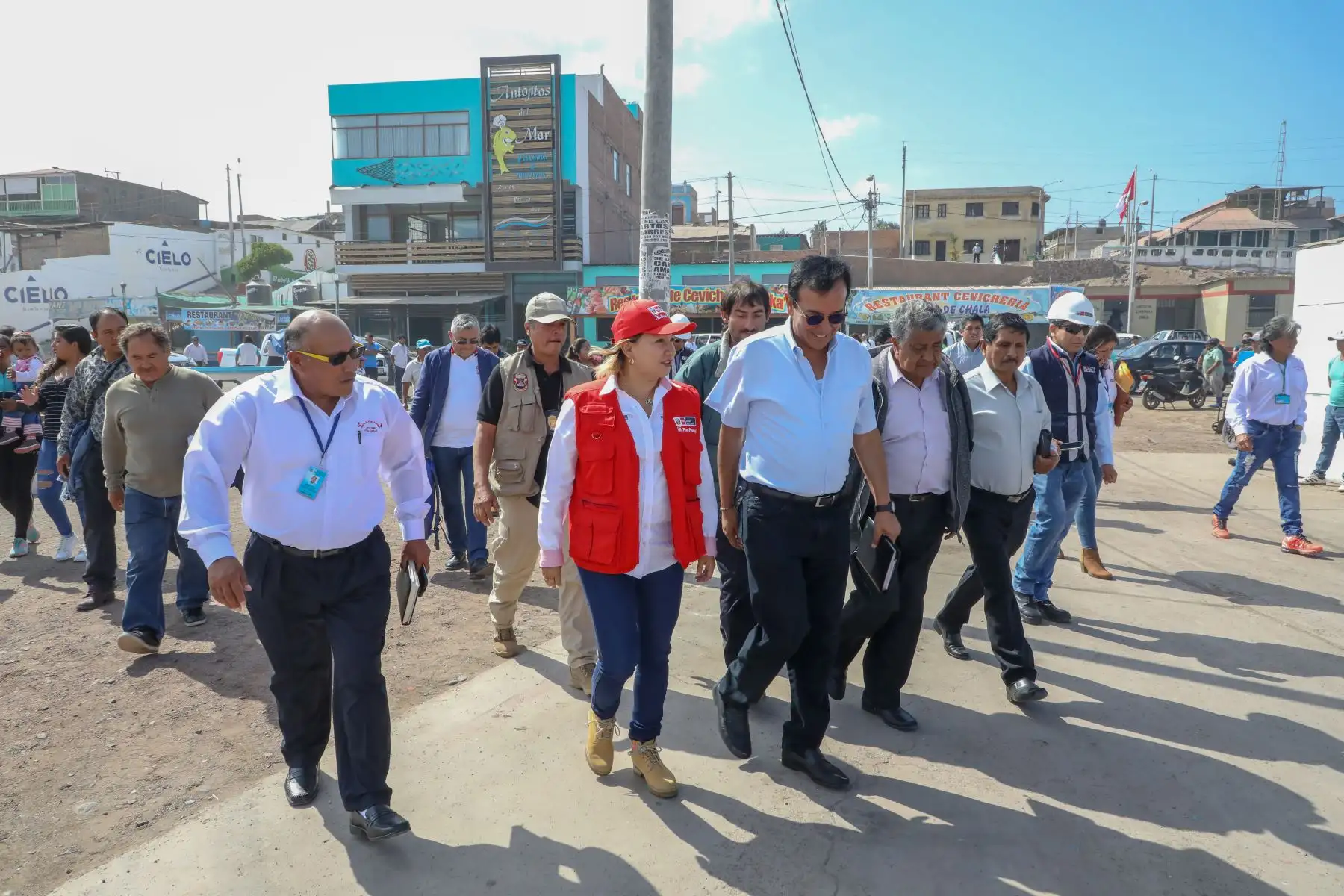 Ministra de la Producción, Rocío Barrios  llegó al distrito de Chala, para la inauguración del I Congreso Regional Extraordinario de la Pesca Artesanal de la Región Arequipa.
Foto:ANDINA/ Produce